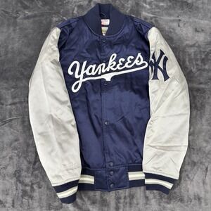 Vintage New York Yankees Satin Jacket Mens Small Mitchell & Ness Cooperstown